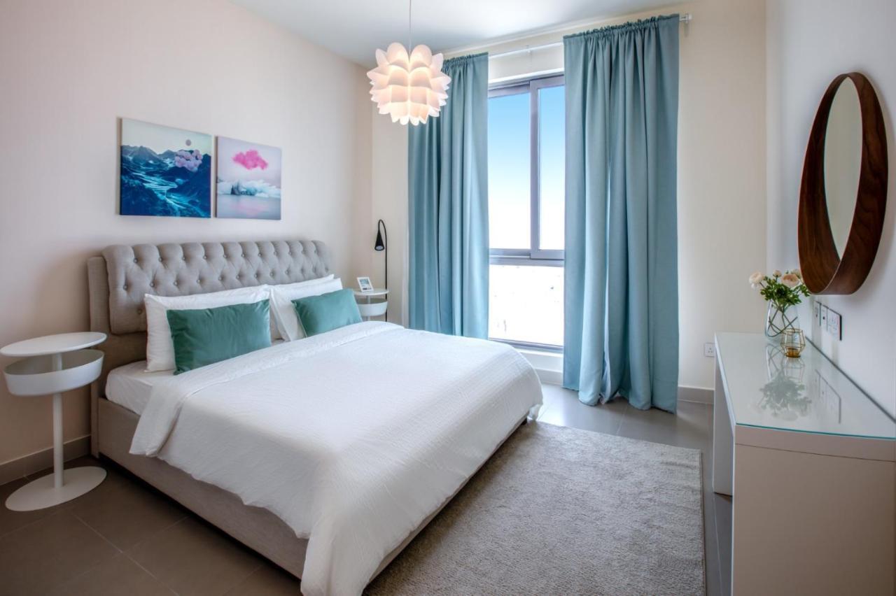 A Luxury Aprt 2 Bedrooms Balcony With Wonderful View Mall Access Hi Speed Wifi Beach Access & Much More For Family Only Samaheej Εξωτερικό φωτογραφία